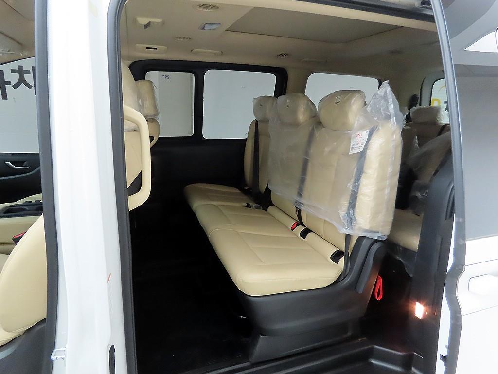 HYUNDAI Staria 2022 Blanco - Importación desde Corea - HF Imports Iquique - Foto 16