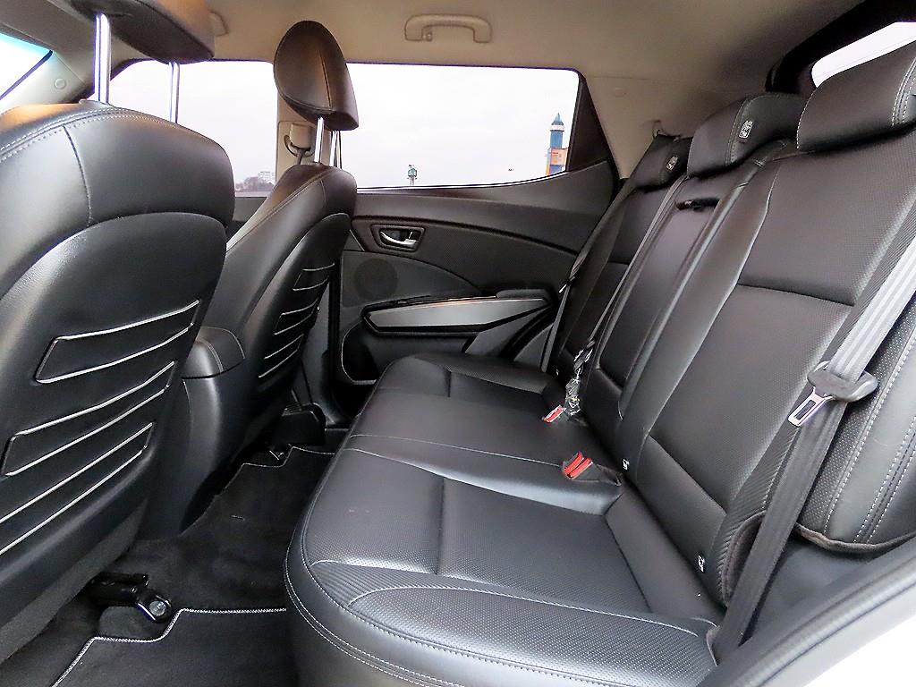 Ssangyong Tivoli - Vista 6