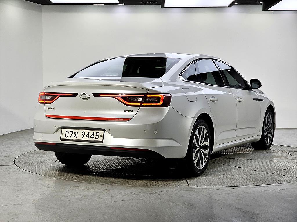 SAMSUNG SM6 - Vista 4