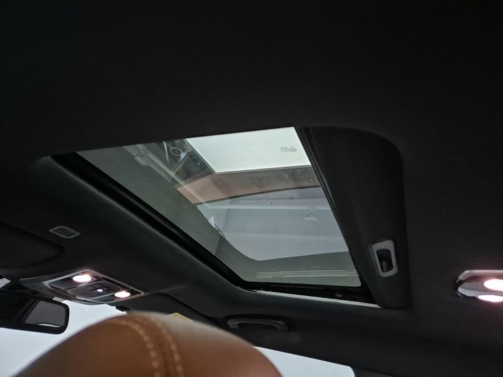 Ssangyong Torres - Vista 12