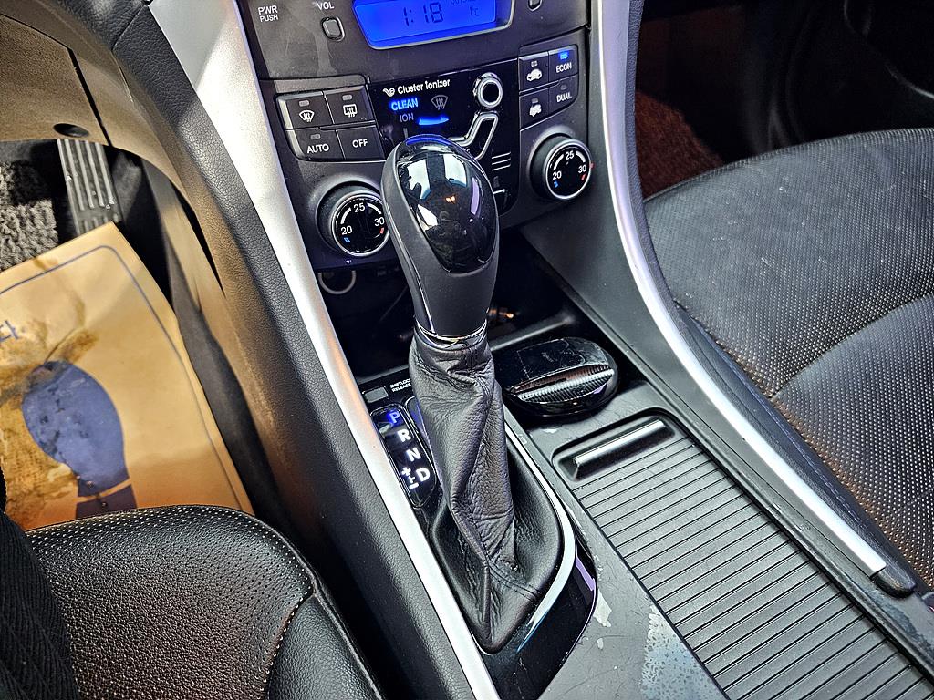 HYUNDAI Sonata 2012 Blanco - Importación desde Corea - HF Imports Iquique - Foto 14