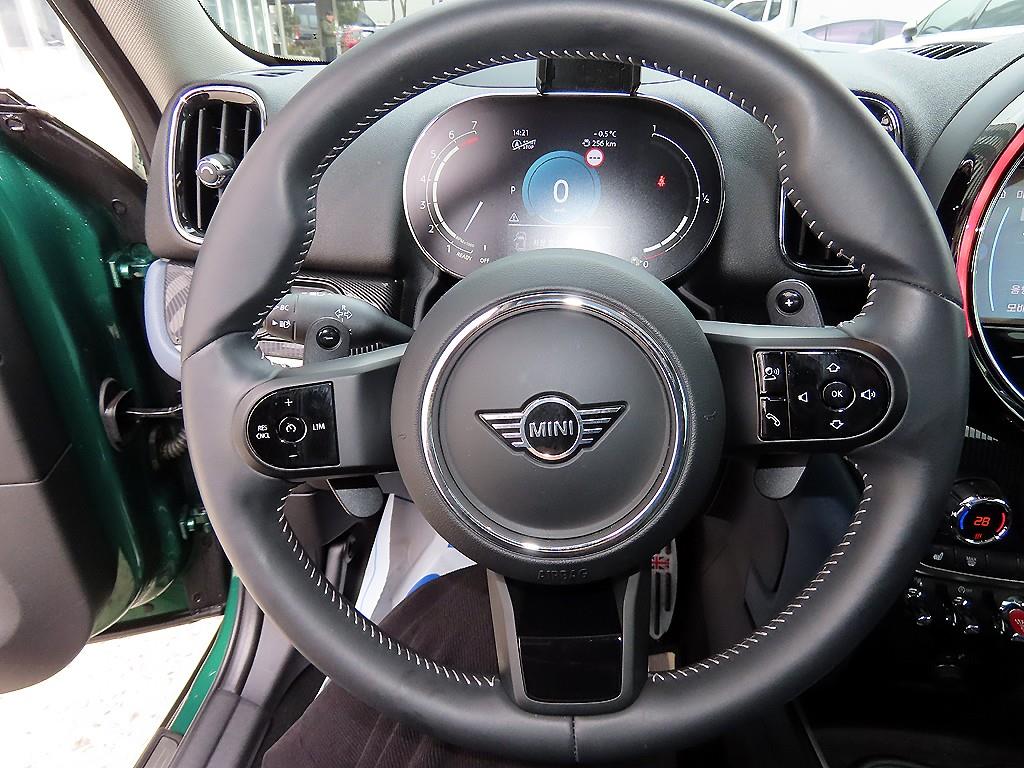 Mini Countryman - Vista 8