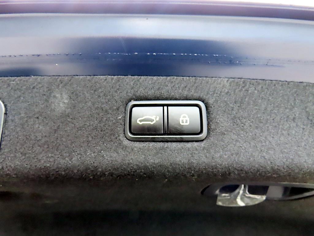 Genesis EQ900 2017 Negro - Importación desde Corea - HF Imports Iquique - Foto 16