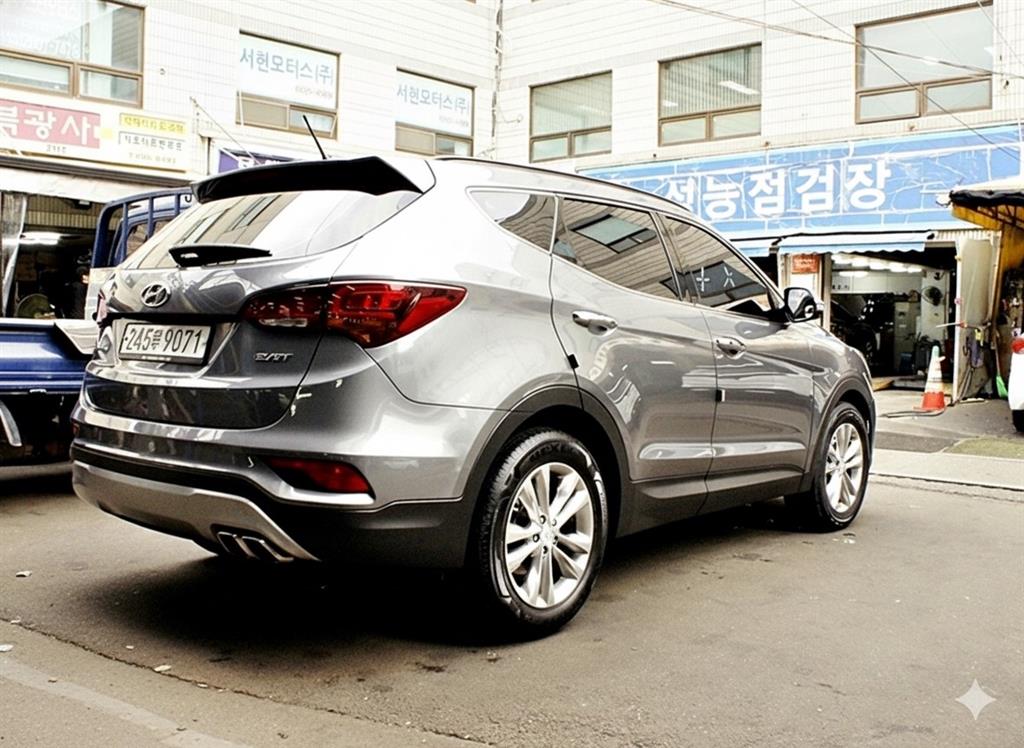 HYUNDAI Santa Fe - Vista 7