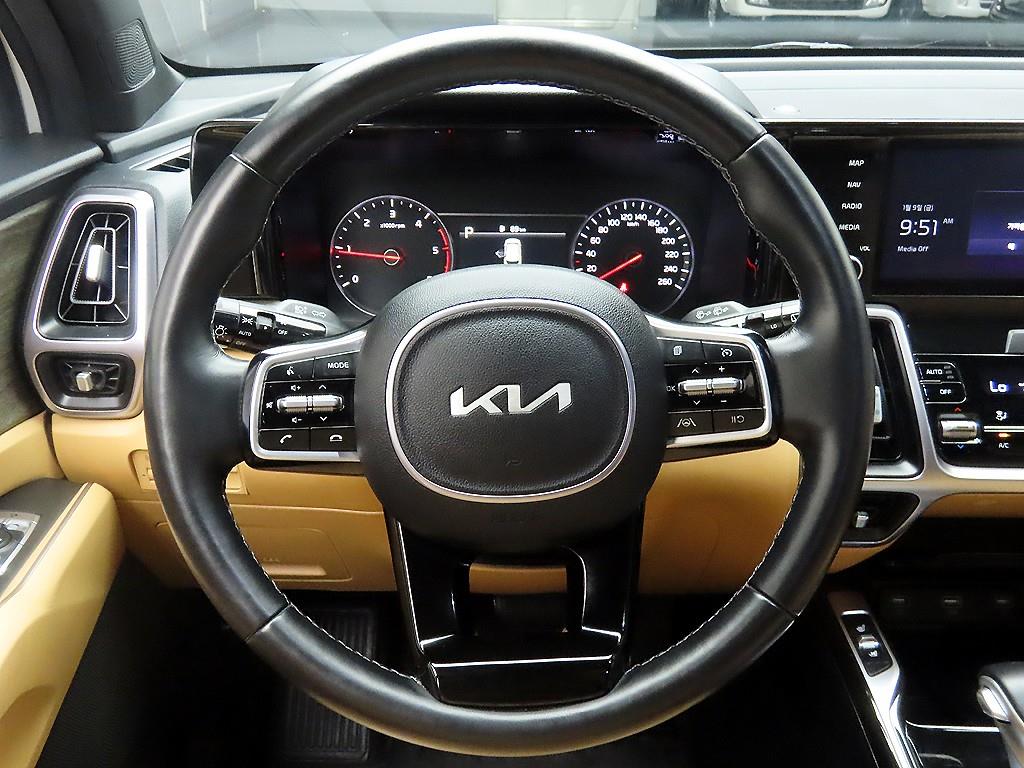 KIA Sorento - Vista 8