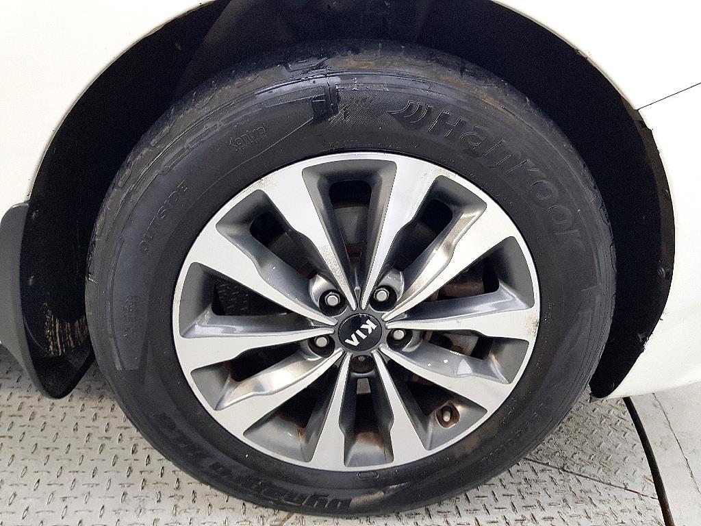 KIA Carnival 2015 Blanco - Importación desde Corea - HF Imports Iquique - Foto 20