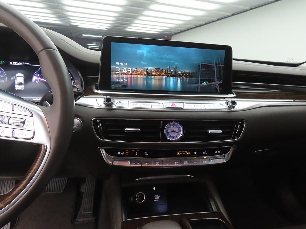 KIA K9 - Vista 10