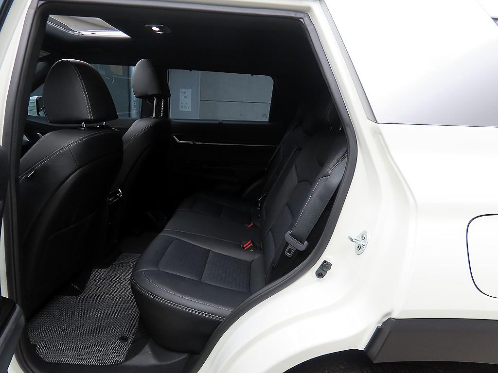 Ssangyong Torres - Vista 6