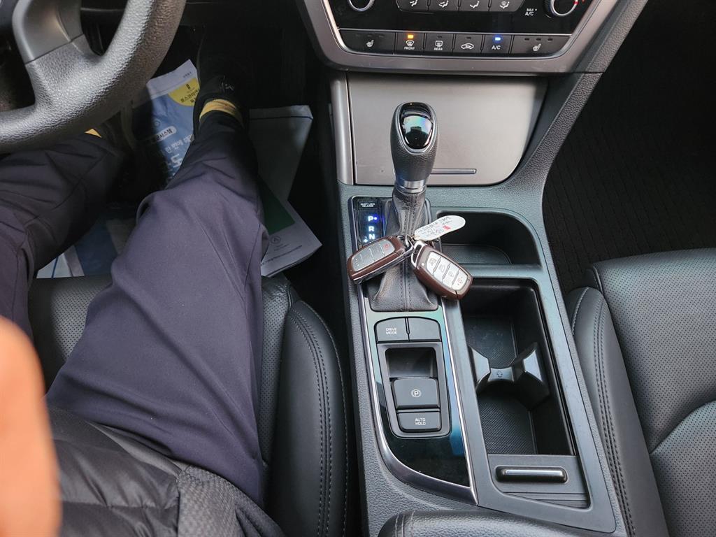 HYUNDAI Sonata 2016 Gris - Importación desde Corea - HF Imports Iquique - Foto 16