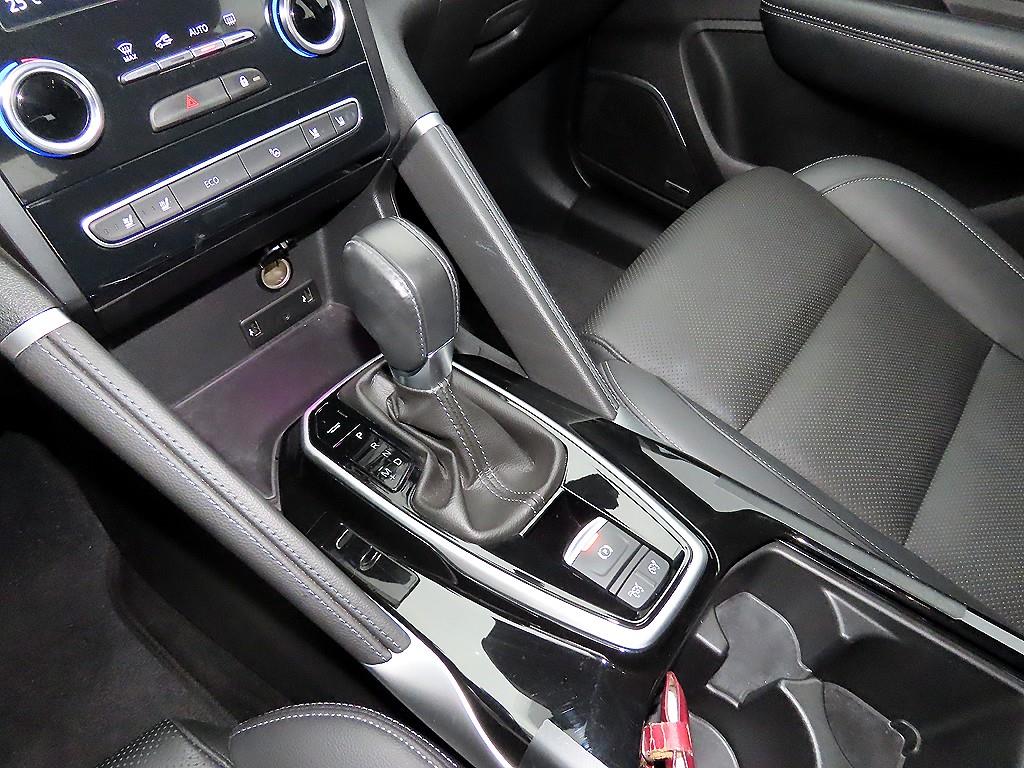 SAMSUNG QM6 - Vista 10