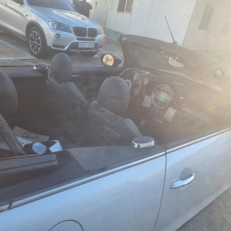 Mini Cooper Convertible - Vista 9