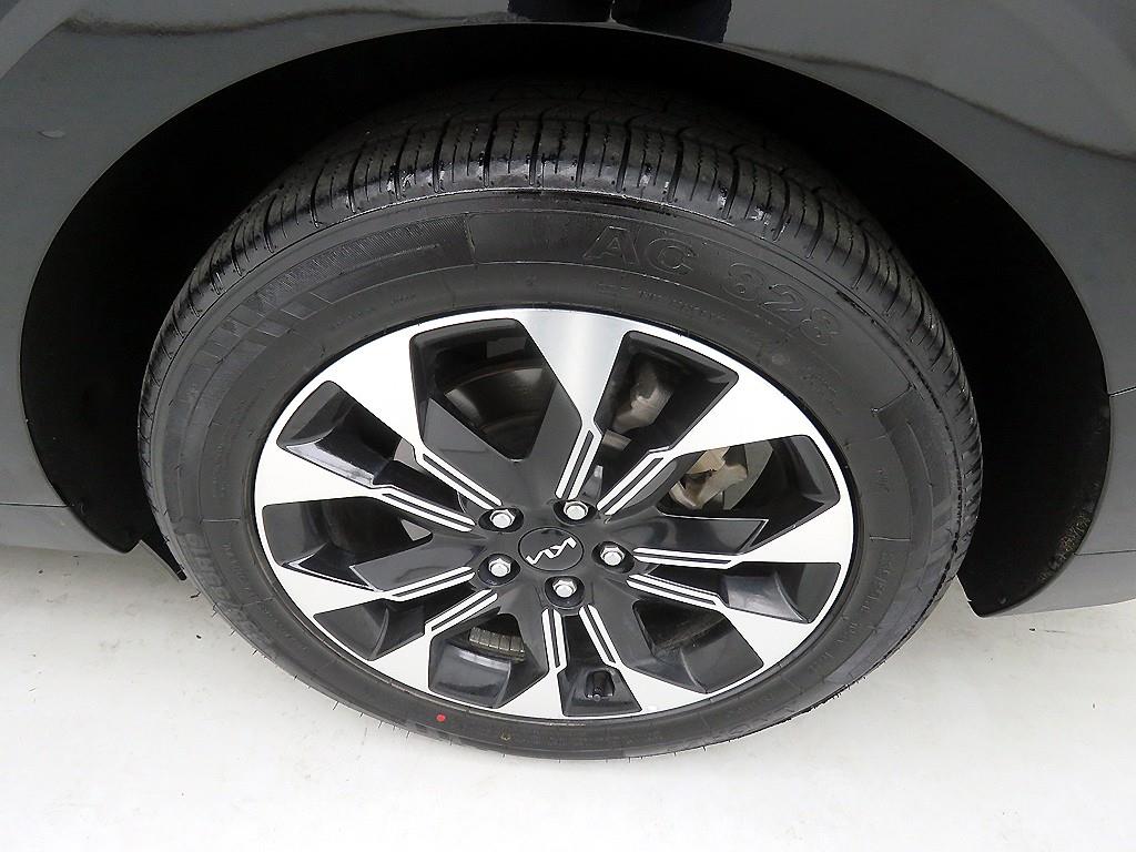 KIA Carnival 2023 - Importación desde Corea - HF Imports Iquique - Foto 20