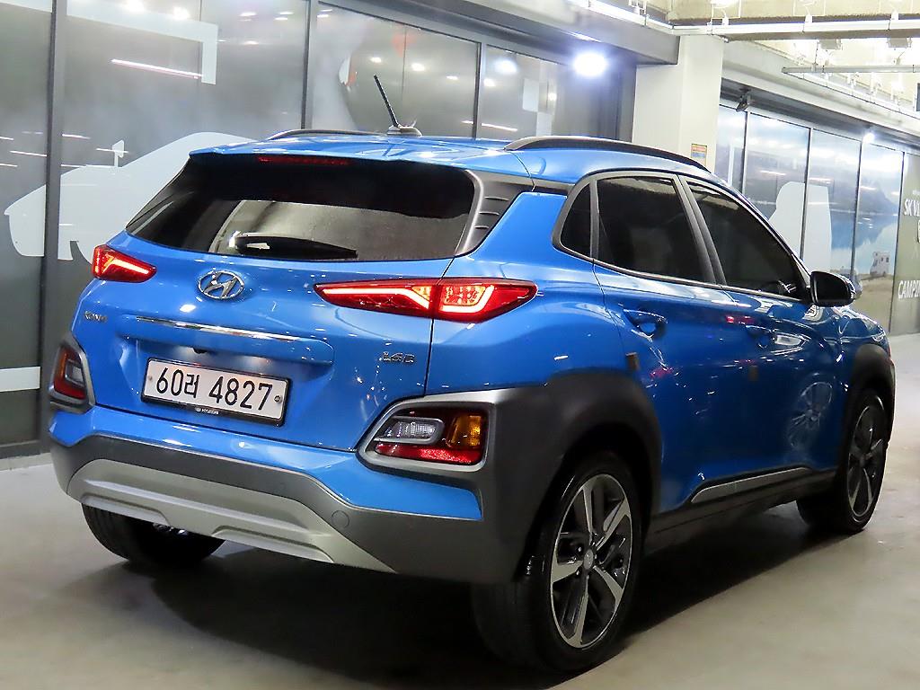 HYUNDAI Kona - Vista 3
