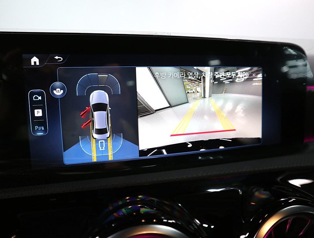 Mercedes Benz A Class - Vista 12