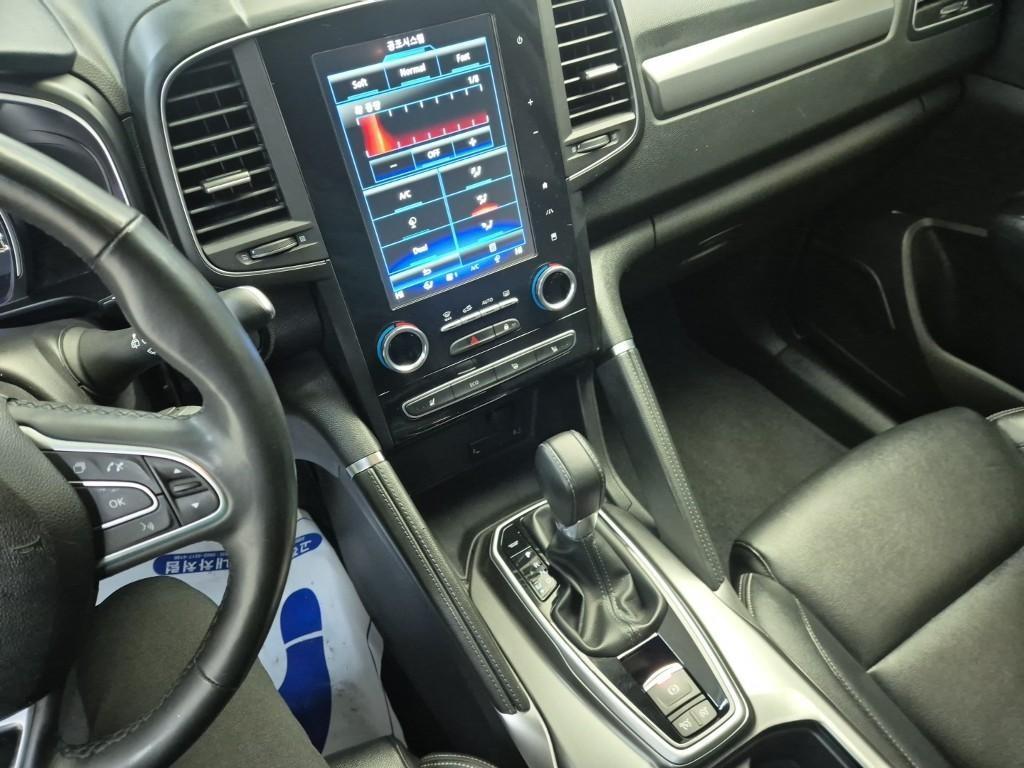 SAMSUNG QM6 - Vista 10