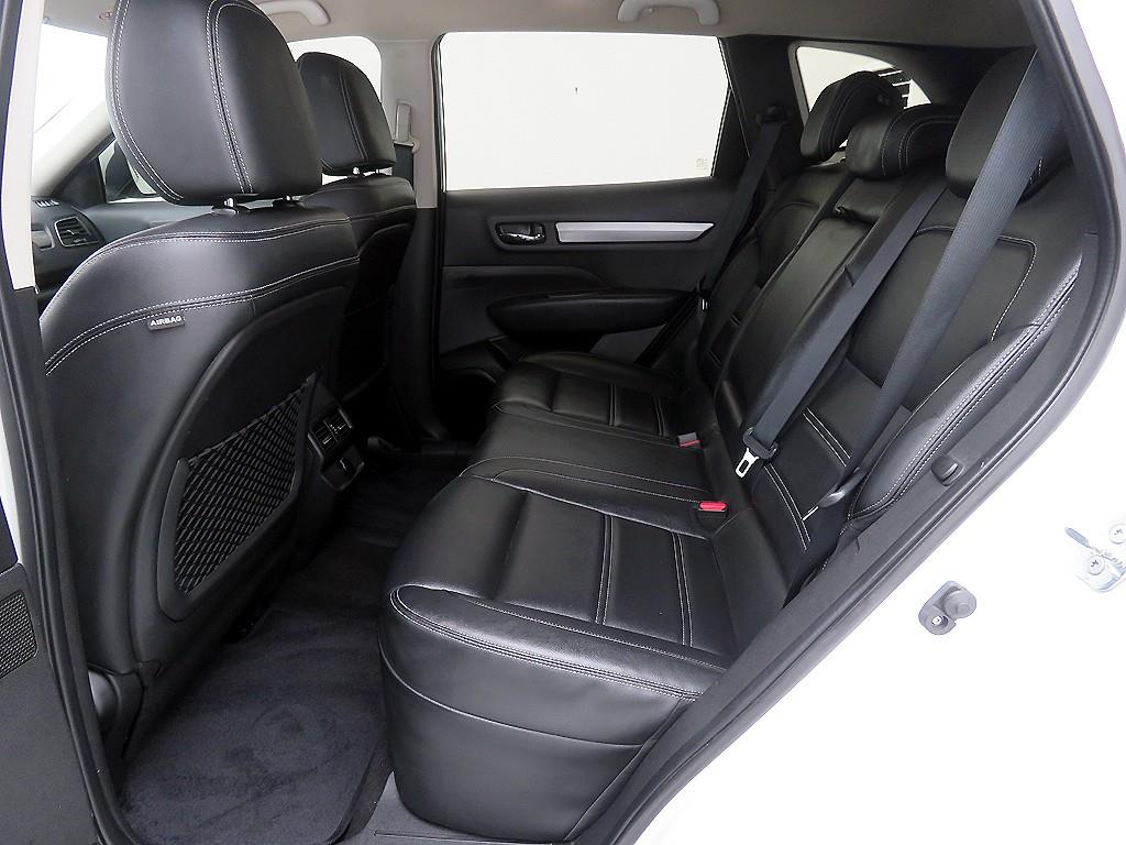 SAMSUNG QM6 - Vista 8