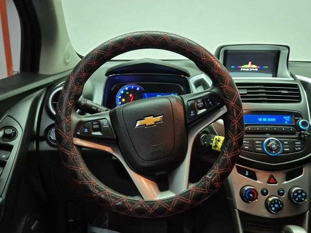 Chevrolet Trax - Vista 9