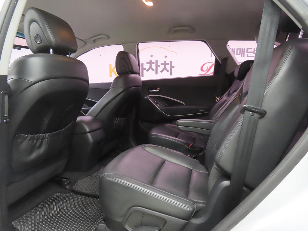 HYUNDAI Maxcruz - Vista 6