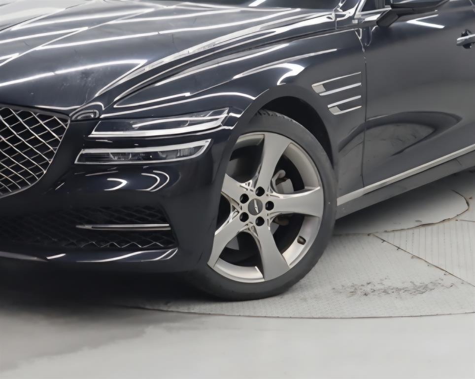 Genesis G80 - Vista 12