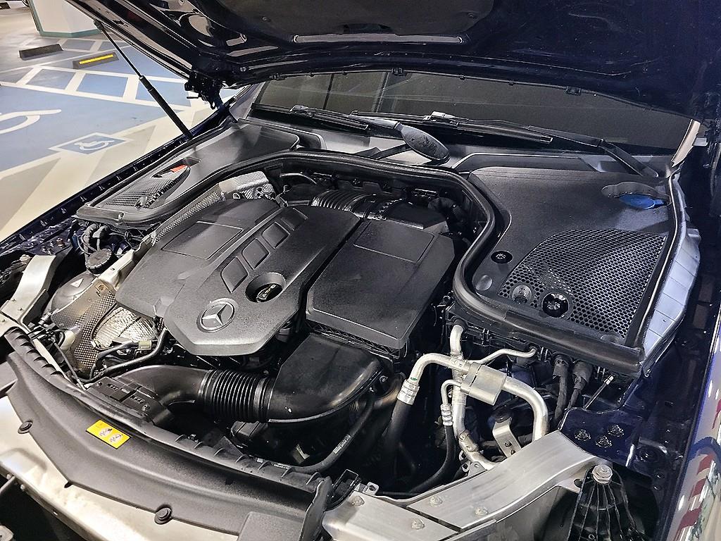 Mercedes Benz E class 2017 Azul - Importación desde Corea - HF Imports Iquique - Foto 19