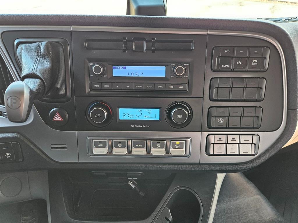 medium and large cargo goso 2022 Blanco - Importación desde Corea - HF Imports Iquique - Foto 16