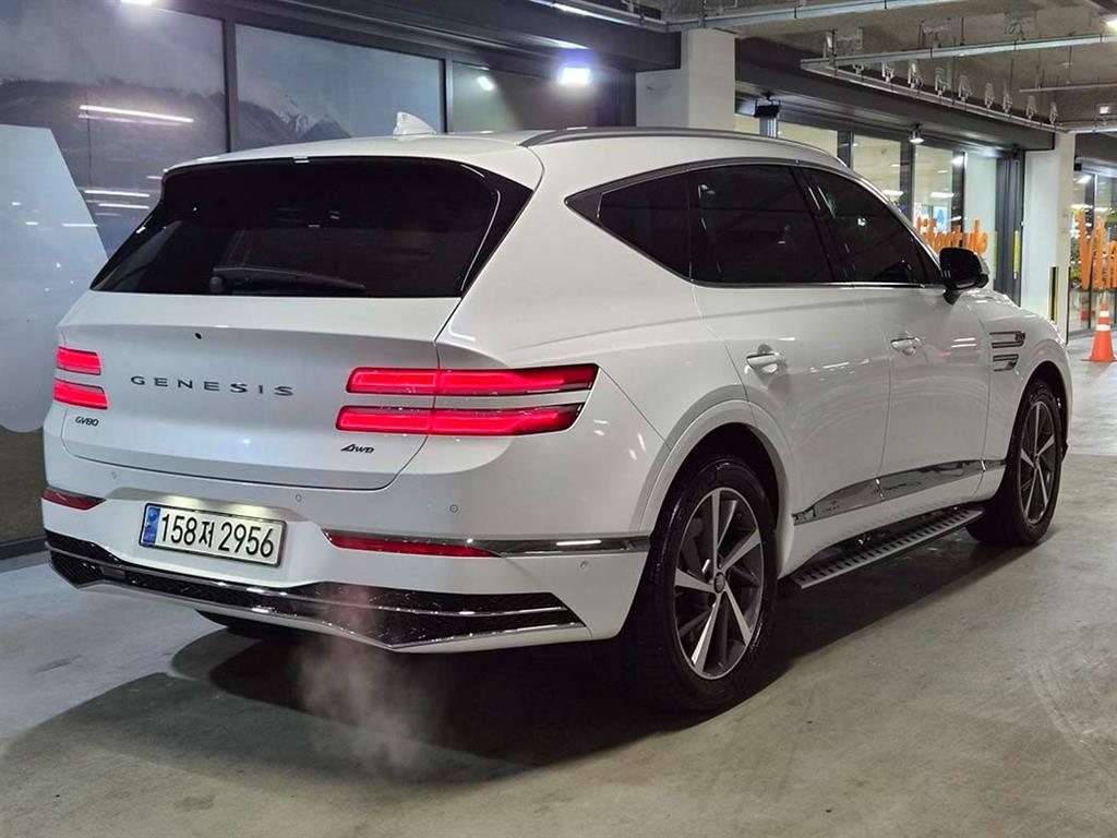 Genesis GV80 - Vista 4