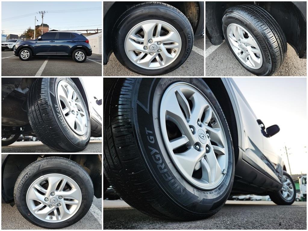 HYUNDAI Venue - Vista 7