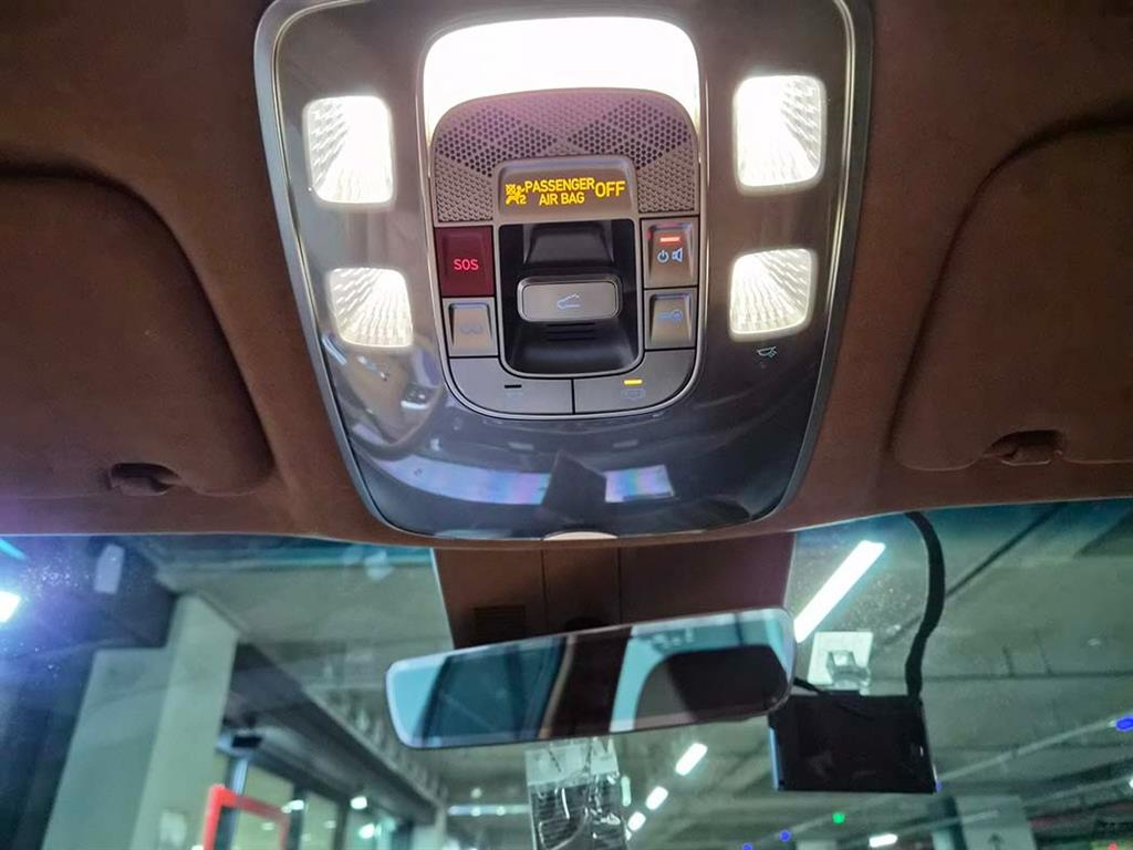 Genesis GV80 2024 Blanco - Importación desde Corea - HF Imports Iquique - Foto 17