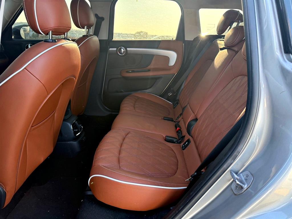 Mini Countryman - Vista 8