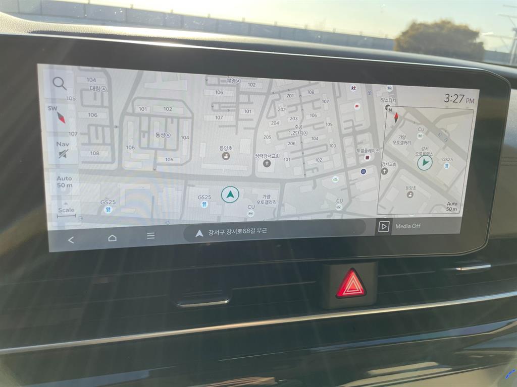 KIA Carnival - Vista 10