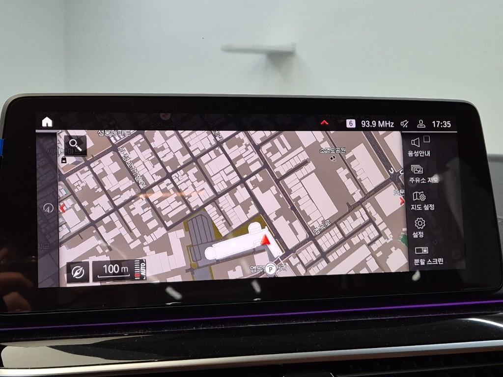 BMW 5 Series 2022 Negro - Importación desde Corea - HF Imports Iquique - Foto 14