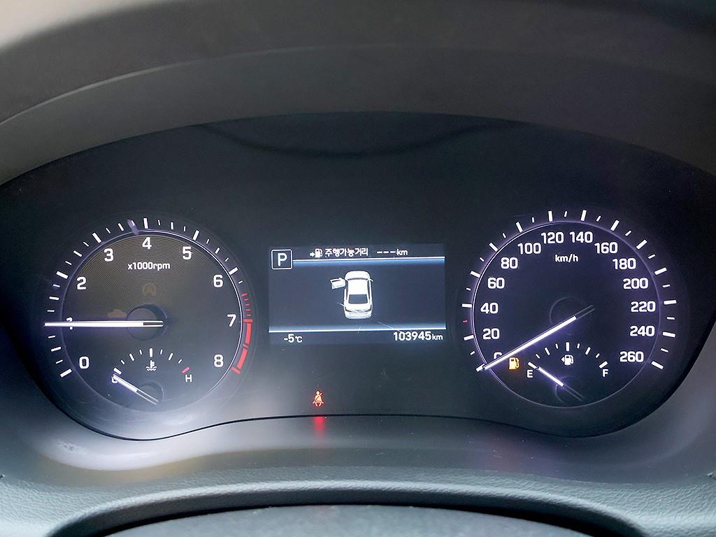 Genesis G80 - Vista 11