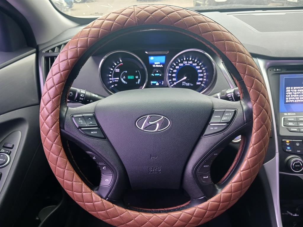 HYUNDAI Sonata - Vista 5
