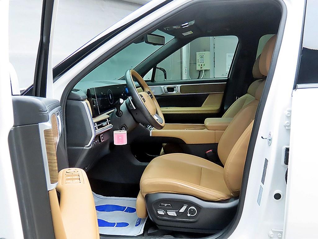 HYUNDAI Santa Fe - Vista 5