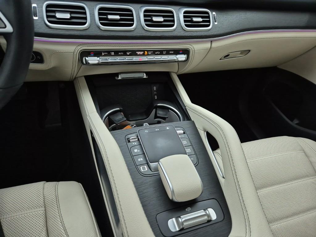 Mercedes Benz GLE Class - Vista 10