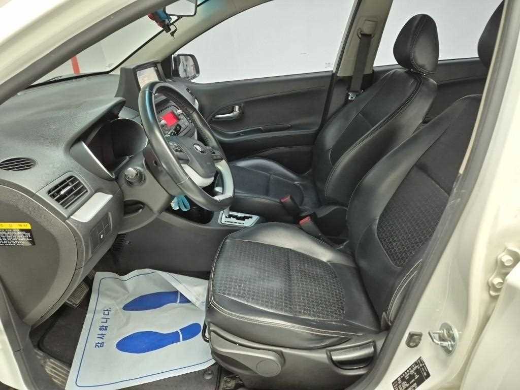 KIA Morning - Vista 11