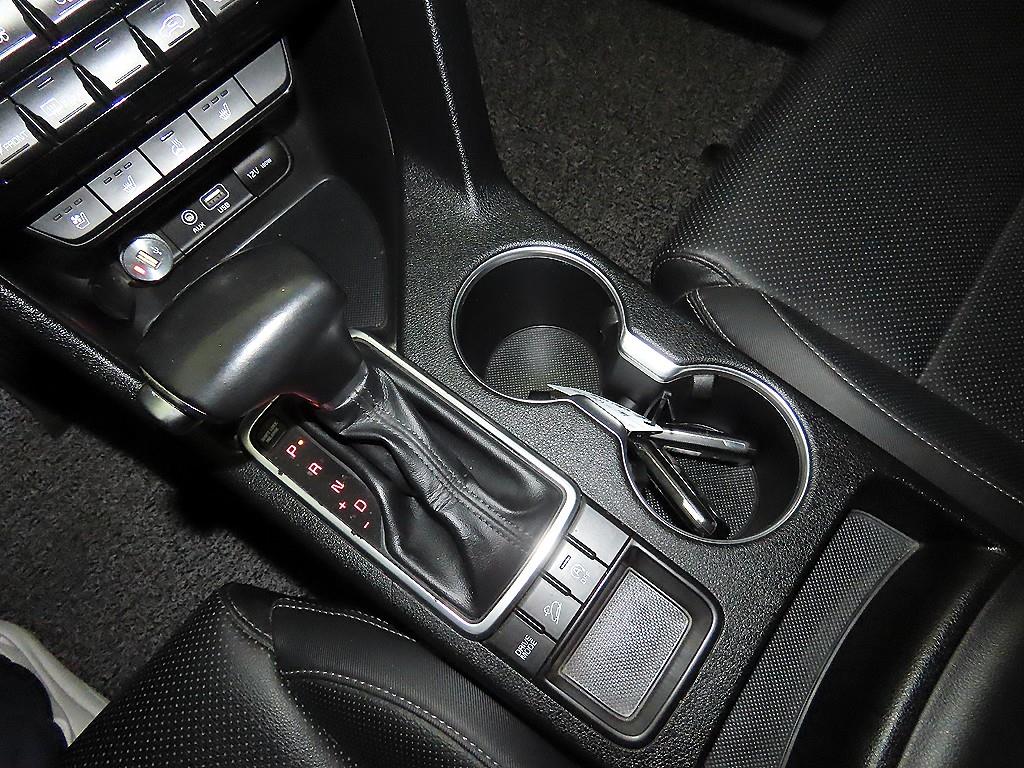 KIA Sportage - Vista 12