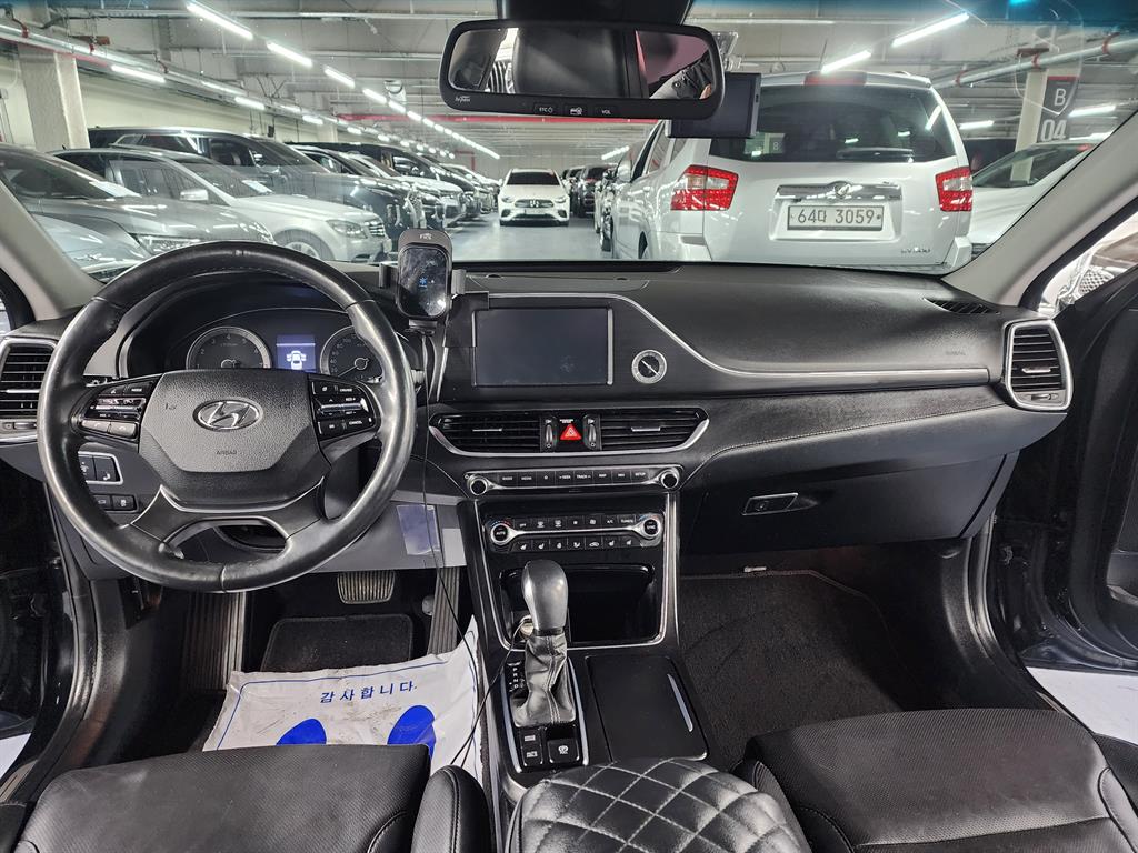 HYUNDAI Grandeur - Vista 8