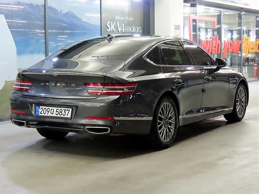 Genesis G80 - Vista 4