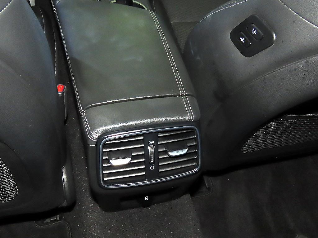 Genesis G70 2020 Rojo - Importación desde Corea - HF Imports Iquique - Foto 13