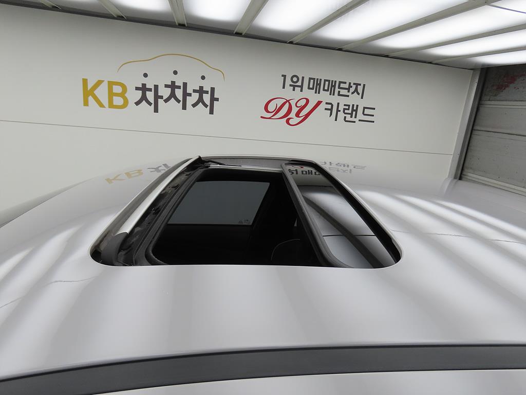 HYUNDAI Avante 2022 Gris - Importación desde Corea - HF Imports Iquique - Foto 18