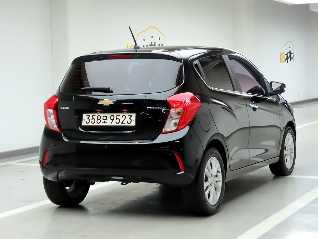 Chevrolet Spark - Vista 4