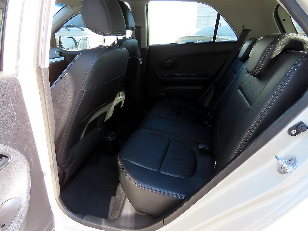 KIA Morning - Vista 6