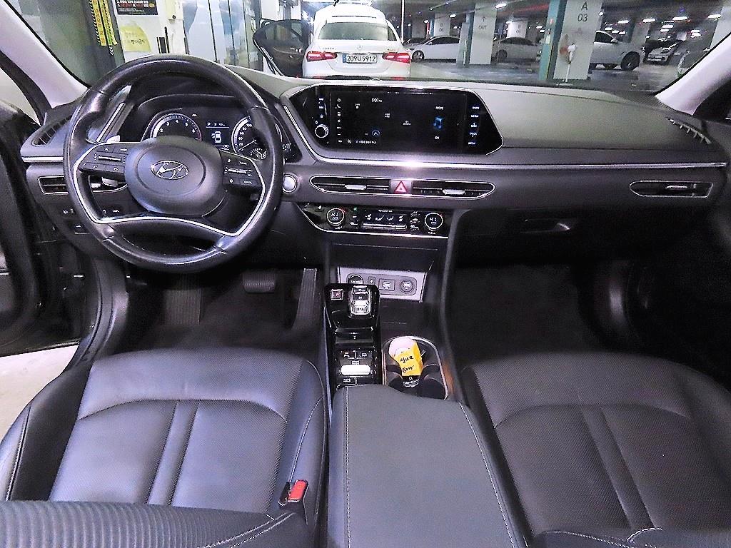 HYUNDAI Sonata - Vista 9