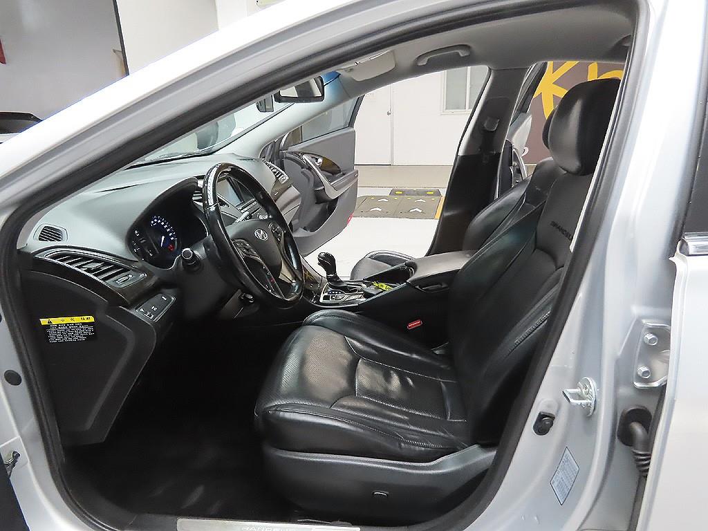 HYUNDAI Grandeur 2012 Gris - Importación desde Corea - HF Imports Iquique - Foto 14
