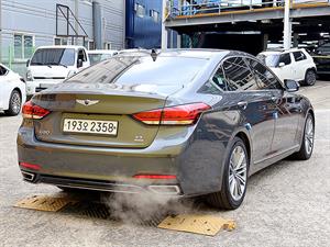 Genesis G80 - Vista 8