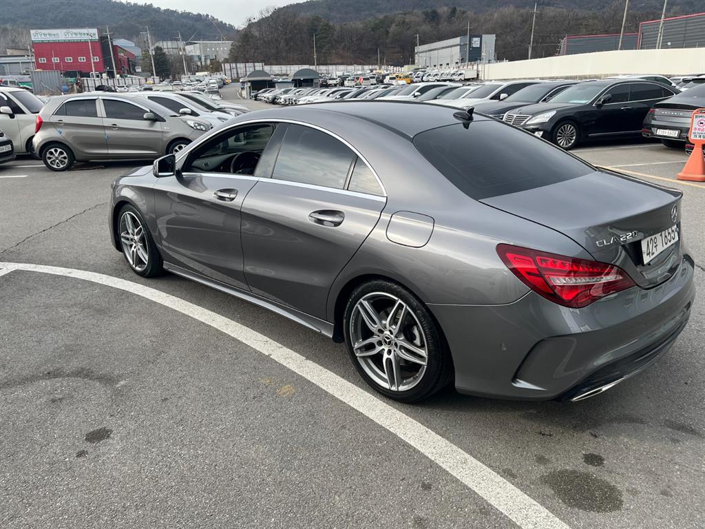 Mercedes Benz CLA Class - Vista 8