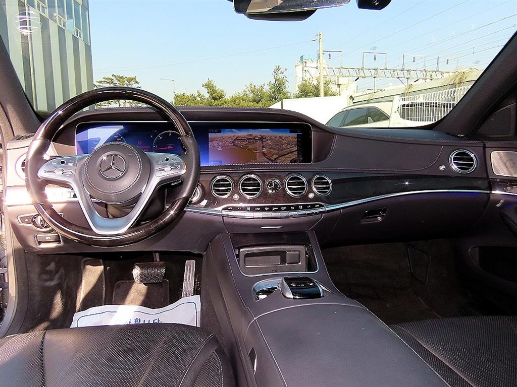 Mercedes Benz S Class - Vista 7