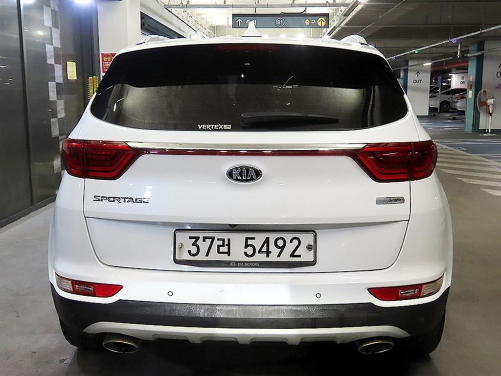 KIA Sportage - Vista 5