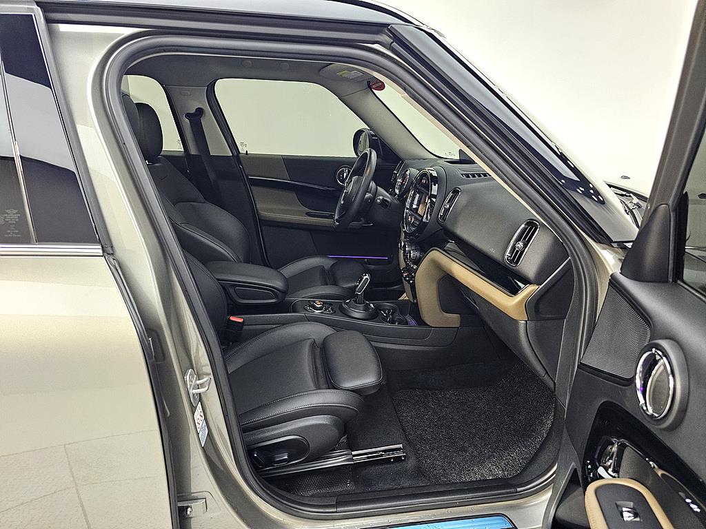 Mini Countryman - Vista 10